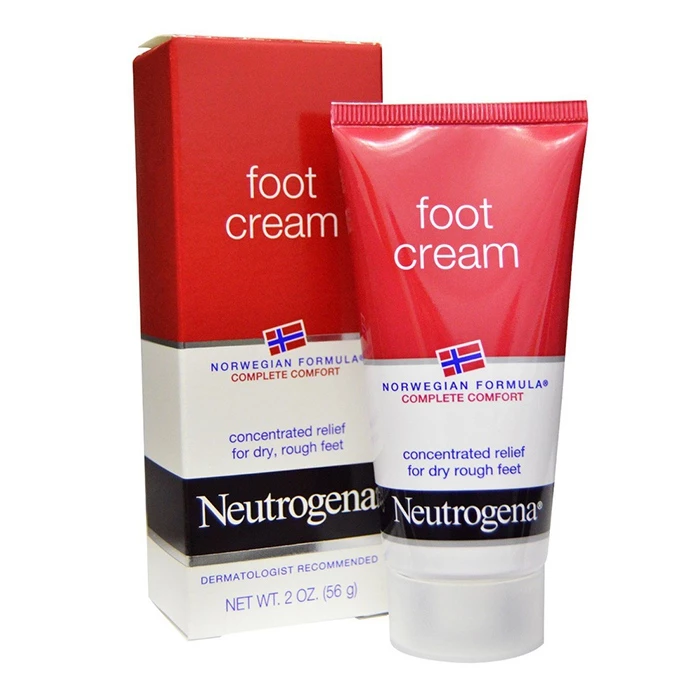 Neutrogena Foot Cream giúp làm mềm vùng da chai sần, nứt nẻ.