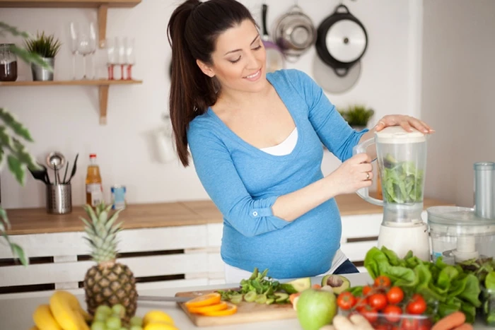 Phụ nữ mang thai cần bổ sung đầy đủ vitamin và khoáng chất