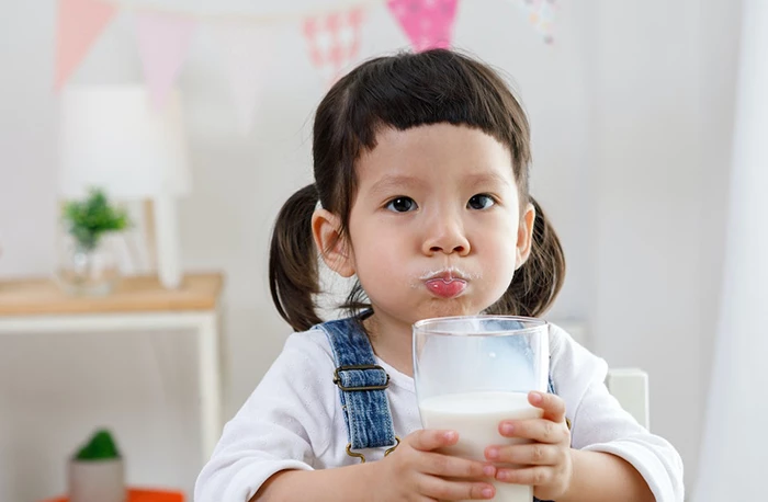 Sữa giúp tăng chiều cao cho trẻ