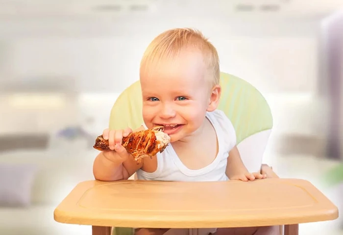 Thịt gà giúp trẻ phát triển chiều cao