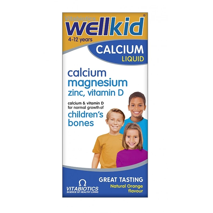 Wellkid Calcium Liquid bổ sung canxi cho trẻ đến từ thương hiệu Vitabiotics.